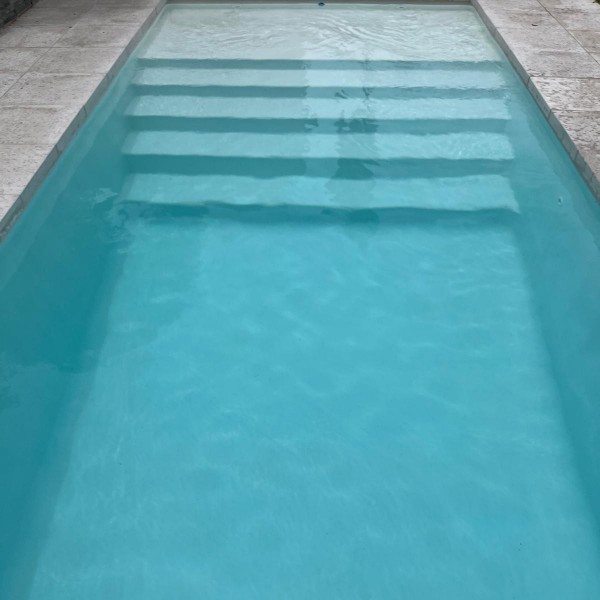 Casa en alquiler sobre Montoya, La Barra frente al mar.